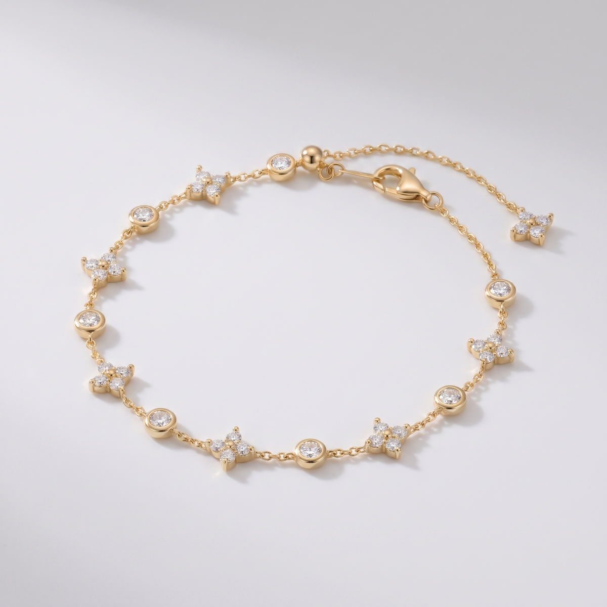Éclat de Fleur Armband von VÉORA – 925 Sterling Silber, 18K vergoldet – Ansicht 4