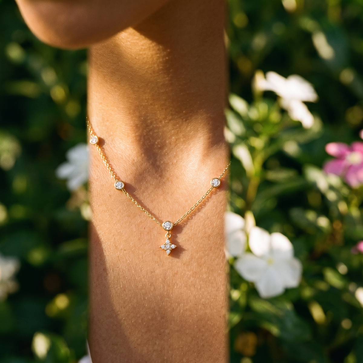Halsketten Kollektion von VÉORA – 925 Sterling Silber, 18K vergoldet