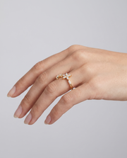 Fleur Jumelle Ring von VÉORA – 925 Sterling Silber, 18K vergoldet – Ansicht 4