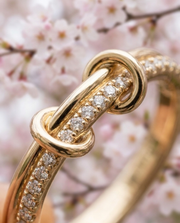 Noéa Ring in Gold – VÉORA