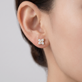 Petite Fleur Ohrringe von VÉORA – 925 Sterling Silber, 18K vergoldet – Ansicht 1